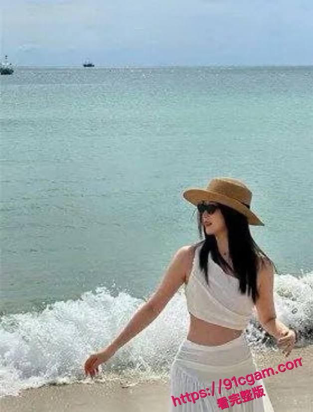 浙江00后学生妹李丹大瓜！不雅视频被渣男曝光，翘臀反差炸翻全网！