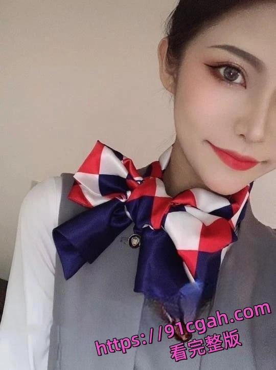 北京航空学院大四实习空姐杨萌被机长潜规则视频泄密