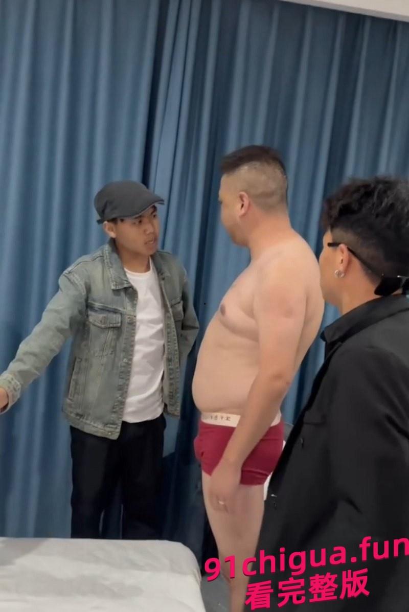 全网最硬奸夫！偷情有夫之妇被众人抓奸在床！-5