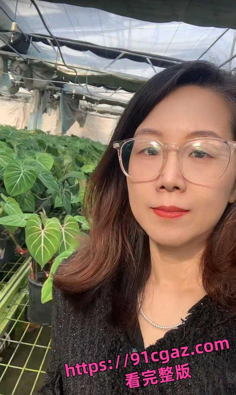 安徽涡阳一小学女校长传出与当地教育局长潜规则的不雅视频