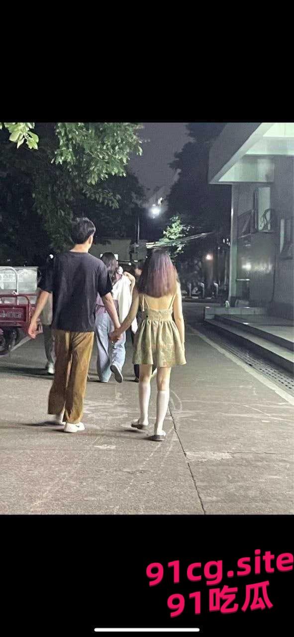 西大行健学院音乐表演系黄姝瑾 一年绿男友三次 #时间管理大师-2