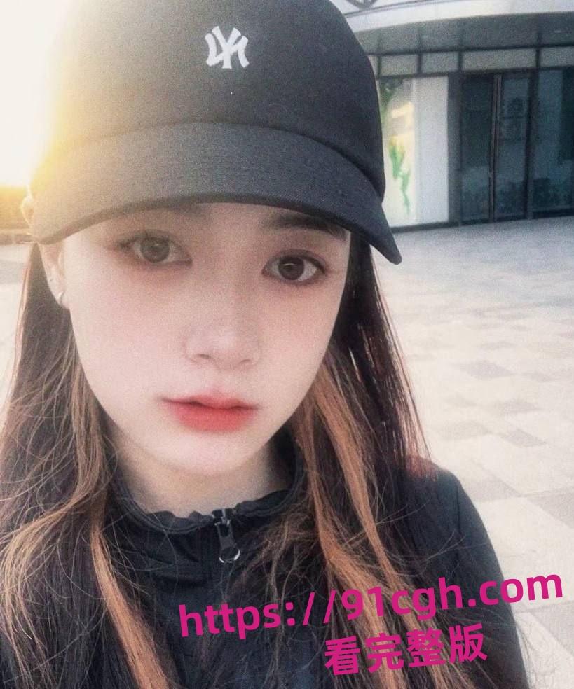 重庆财大新疆学妹 夏兹热丽 高颜值尤物破处视频泄密 美鲍嫩奶全网疯传-6