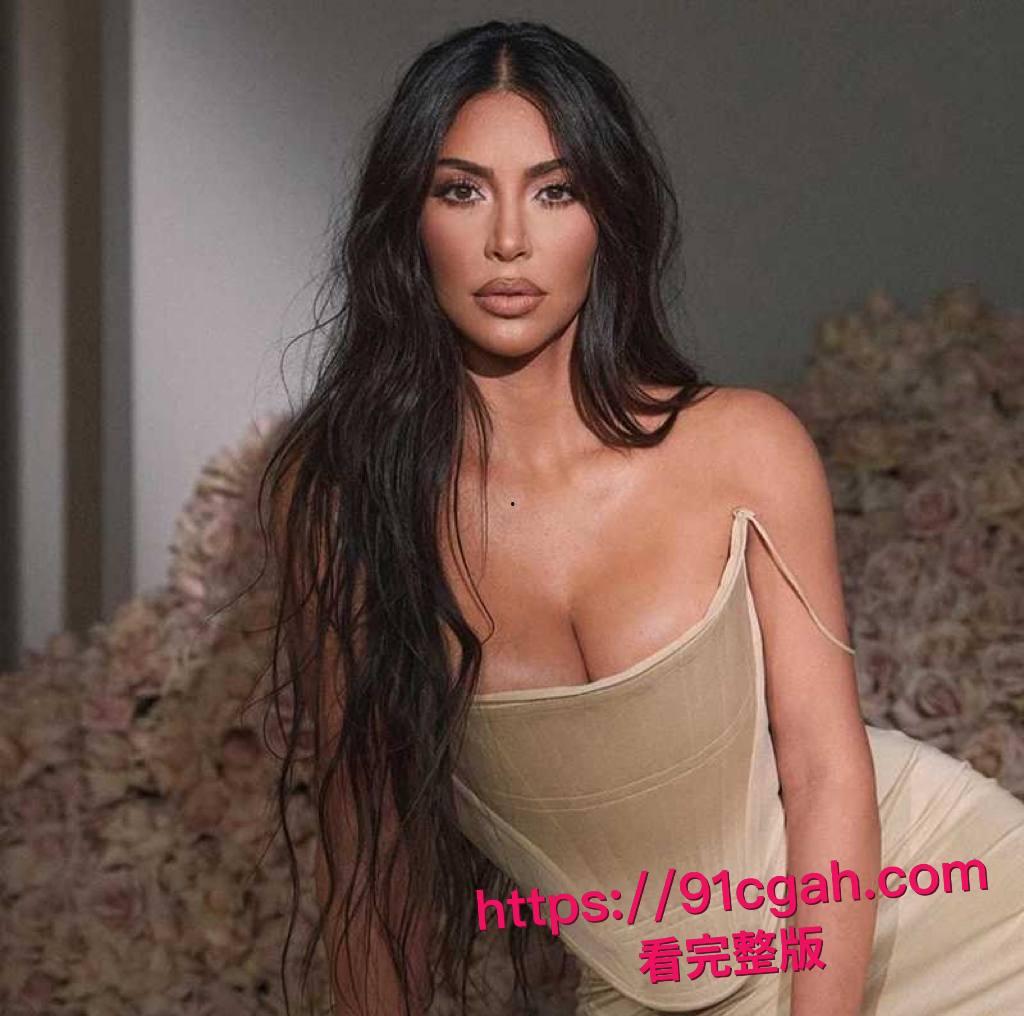 海外大瓜!吹牛老爹白色派对事件 川普群P视频流出轰动全网 多位大咖女星被爆操 比之前的萝莉岛事件更牛逼-4