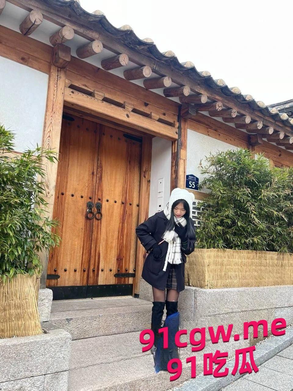 河北艺术职业学院李丽萍清纯反差婊，学生妹深夜约炮引爆吃瓜热潮！