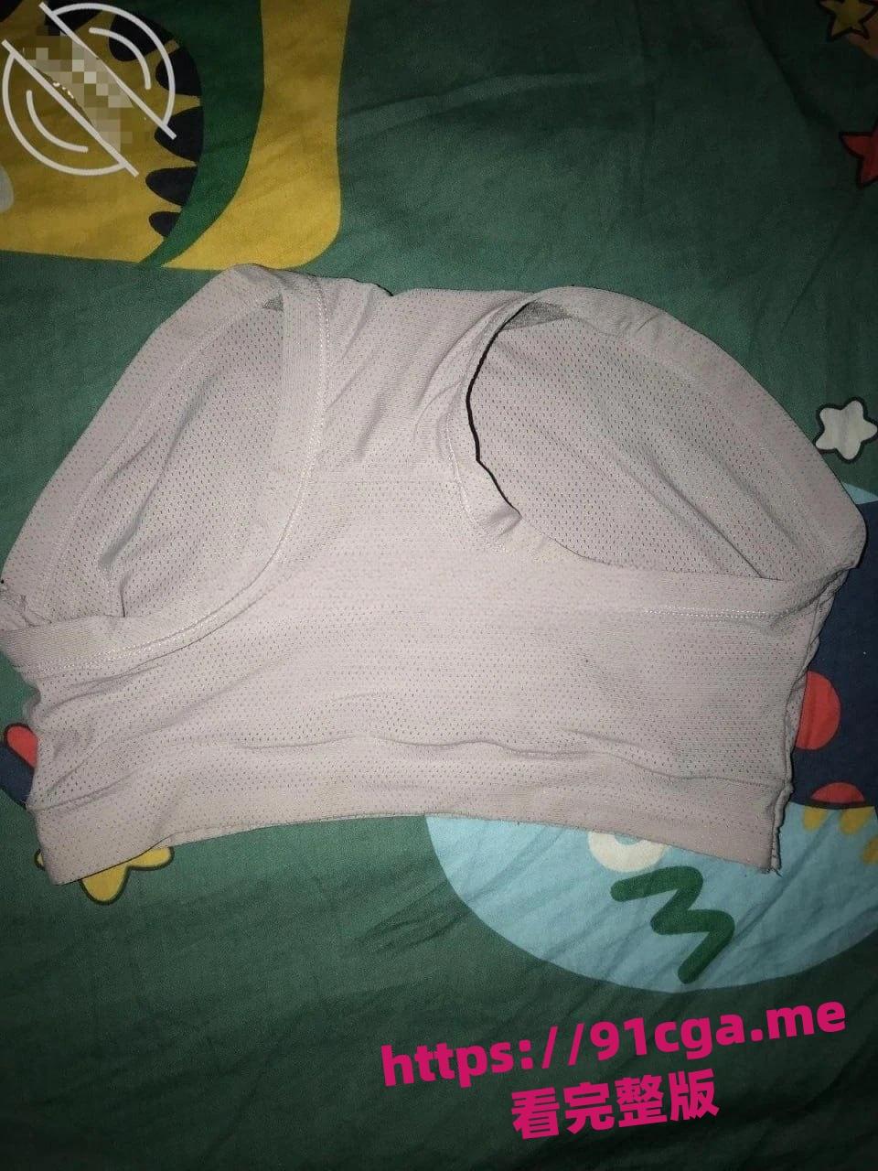 海角乱伦大神疯狂兄妹 牛逼乱伦小哥想操自己的亲妹妹