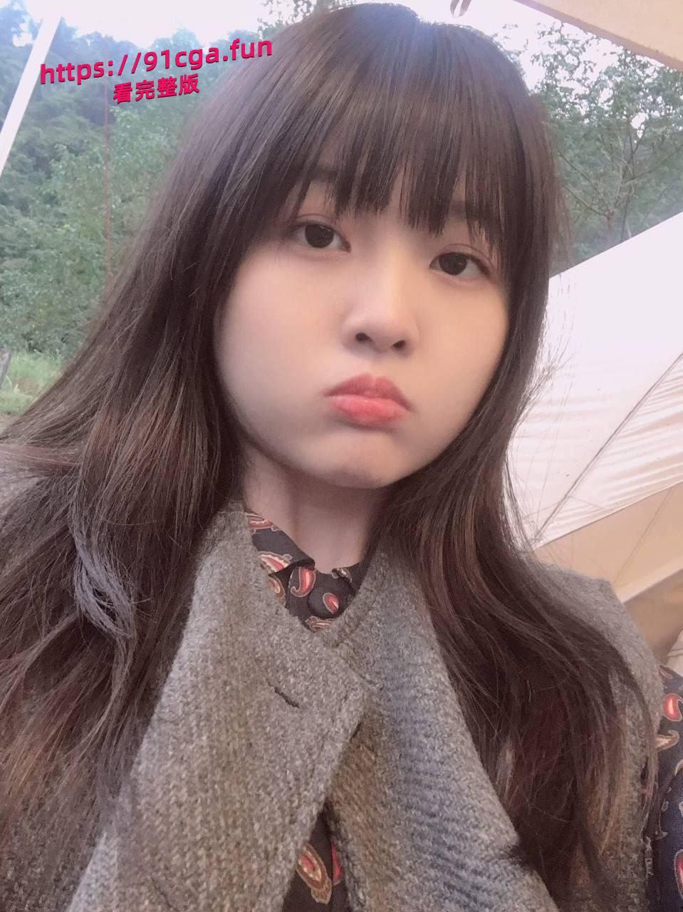 苏州经贸职业技术学院清纯学生妹， 被四十多岁的大叔给包月