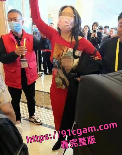 白嫖我14年！”女子大闹全国学术大会 称被[诺和诺德]高管程业伟白嫖！