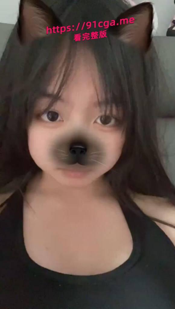 湖南株洲大学生刘怡婷，私密视频流出，只见她全裸着身体，对着镜头搔首弄姿