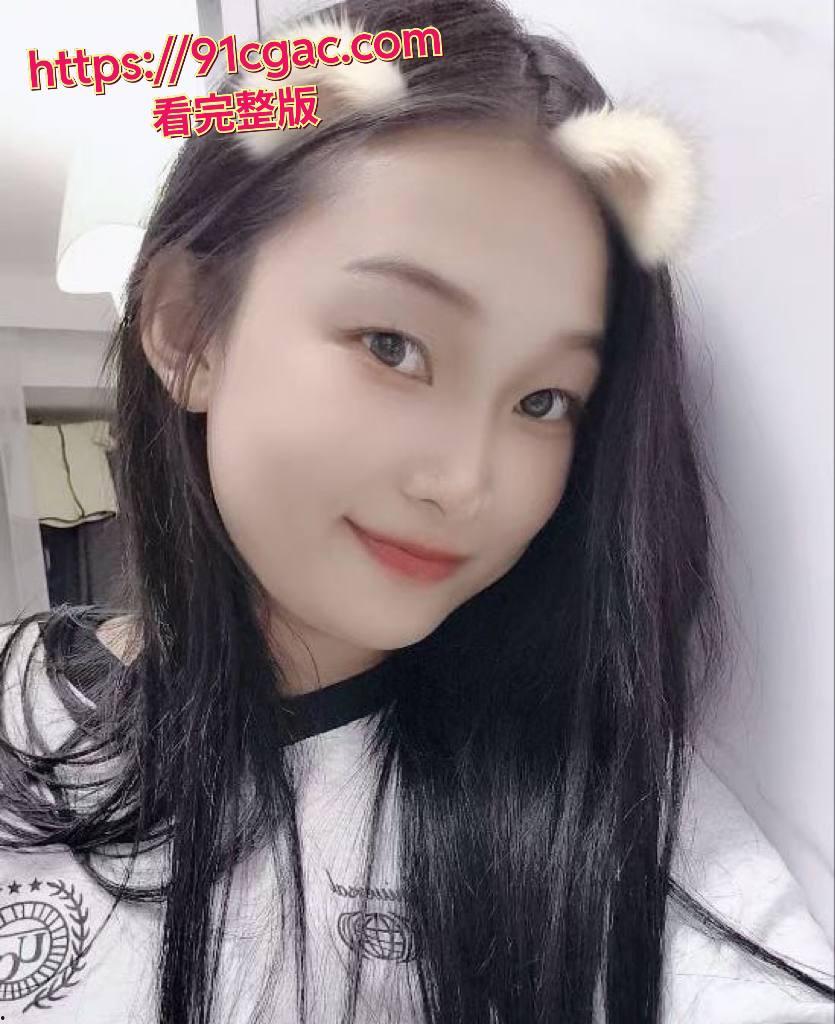 上海宝山反差学生妹 于贝 裸贷视频被曝！这妹子颜值还不错，身材略微一般！