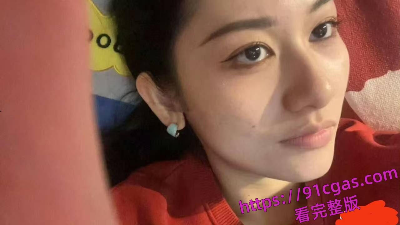 抖音网红妮露娜以恋爱为由诱骗快递小哥400万。小哥见面后发视频实名举报主播！