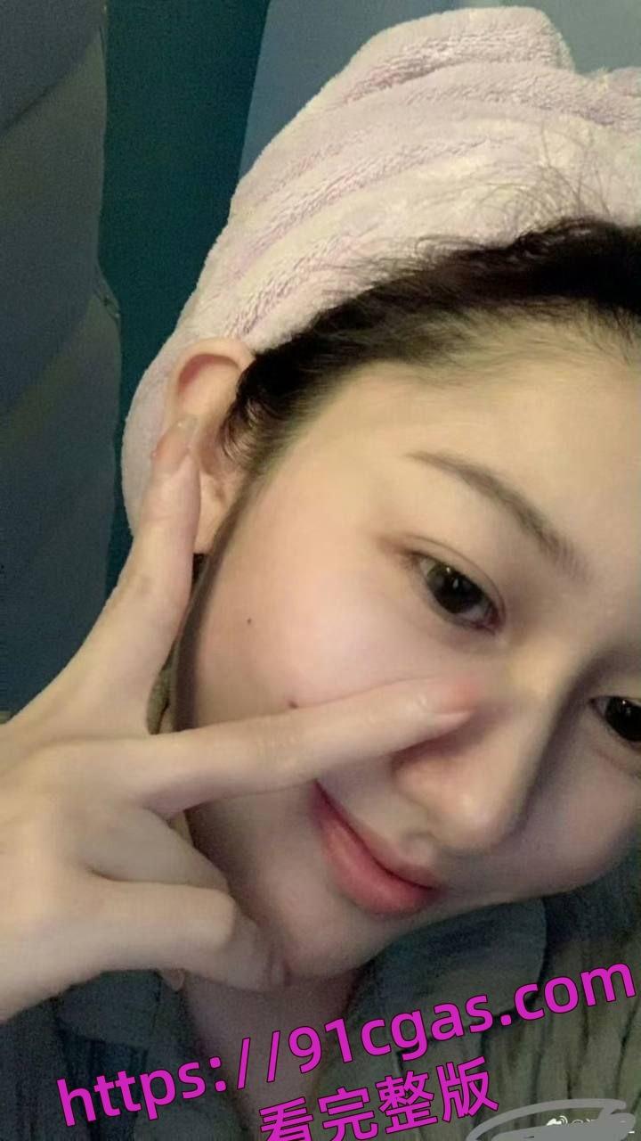 抖音网红妮露娜以恋爱为由诱骗快递小哥400万。小哥见面后发视频实名举报主播！-7