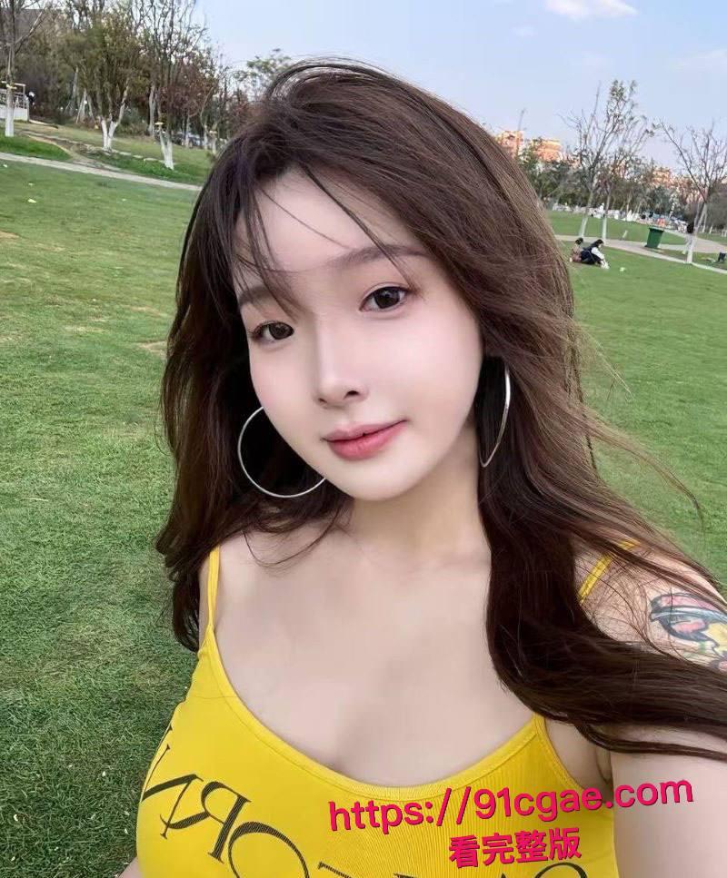 湖南童颜巨乳大学生童莉莉私下自慰视频曝光 白嫩大奶自拍揉捏 手指抽插嫩穴娇喘到腿软!-7