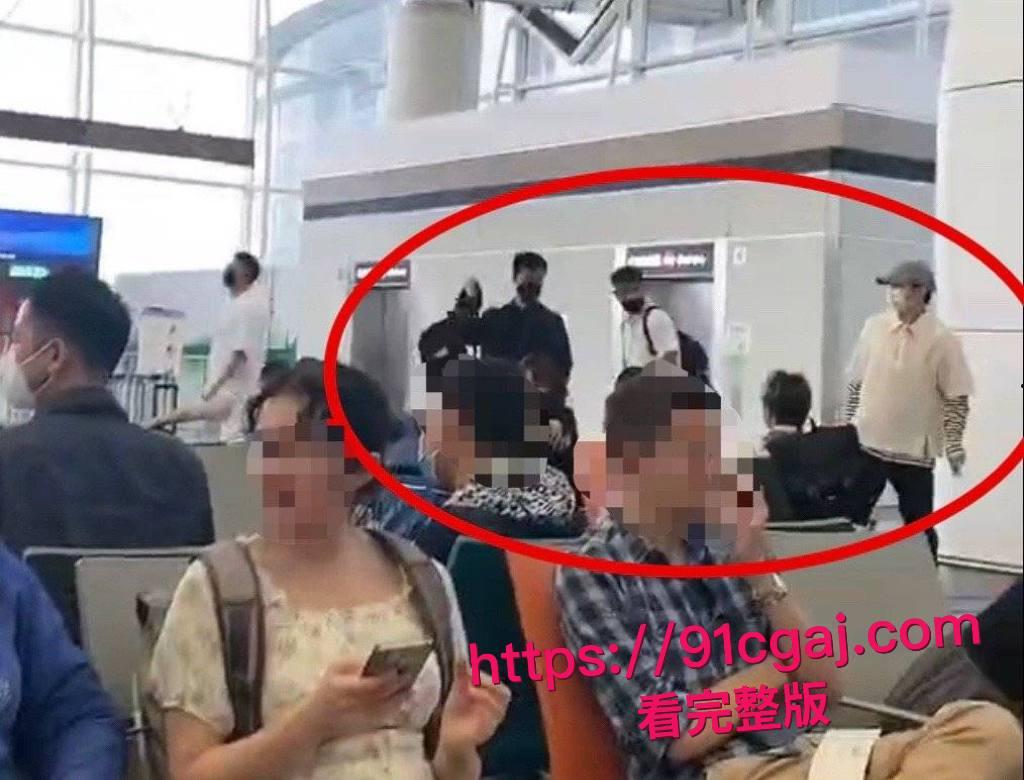 大瓜!王俊凯与经纪人杨柳不雅视频疑流出,七年纠葛藏多少秘密?-4