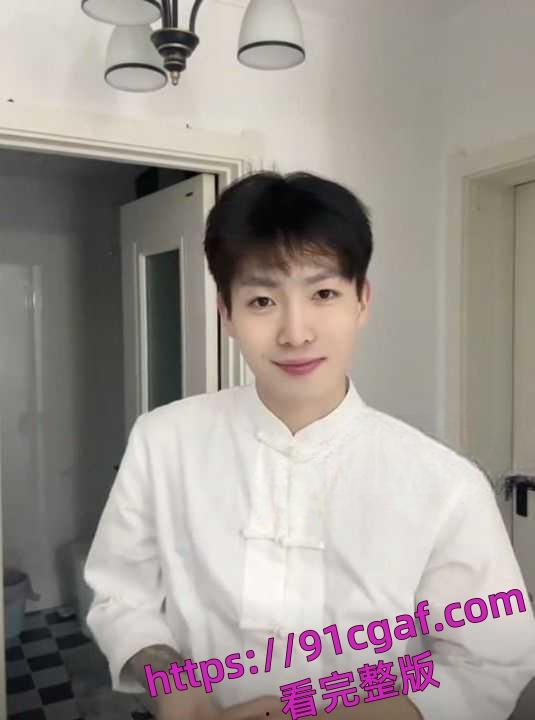 抖音小网红【沈沈y】淫趴不雅视频曝光，场面那叫一个震惊到姥姥家！