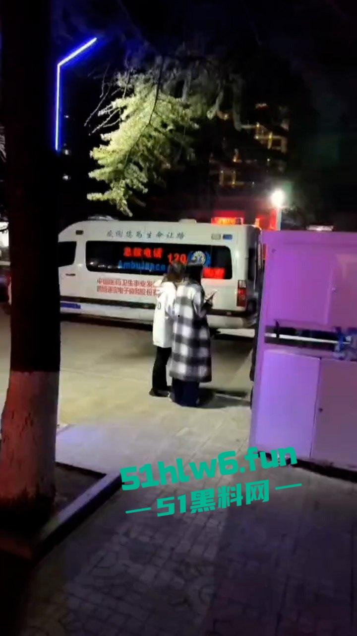 学院大瓜！山西晋中大一学生妹厕所产子，暴力拉拽致胎死人伤子宫都已保不住。
