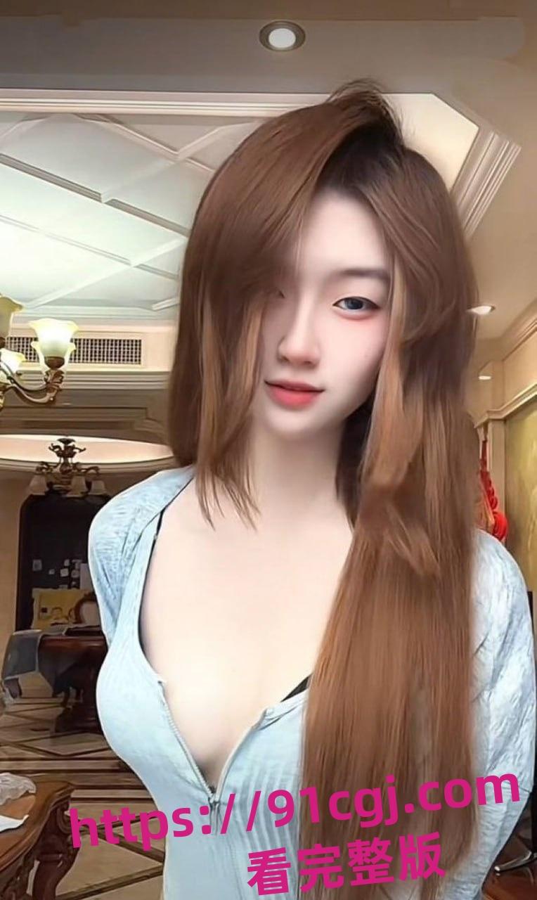 抖音15万粉丝女神何何子大尺度视频合集流出 露脸露点黑丝水手服啪啪全曝光