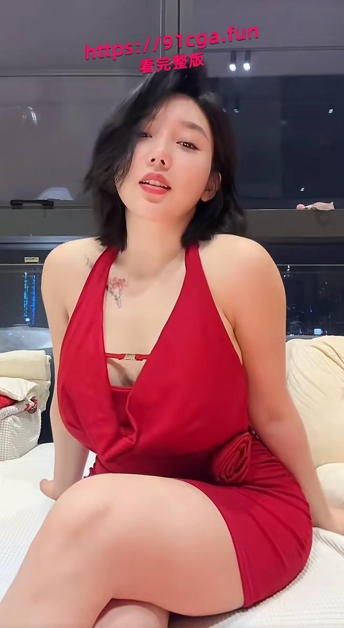 抖音千万粉大尺度女模网红 教母eliy 性感肥臀纹身BBW骚少妇（私房版）