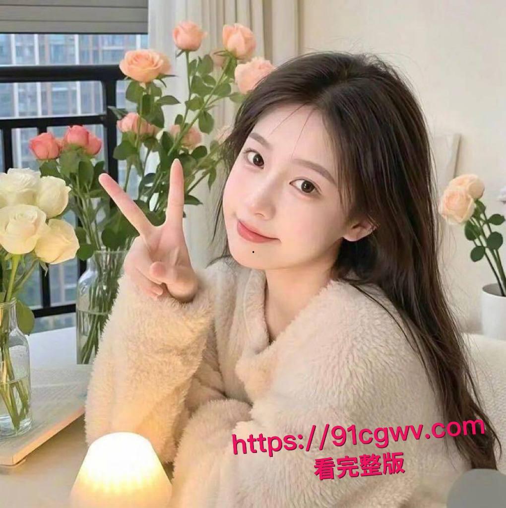 长春南关霓虹夜色下探探野花赵彤酒店狂欢，纹身大腿翘起爆插，大红蜡烛肚皮摆拍，视频尺度拉满！