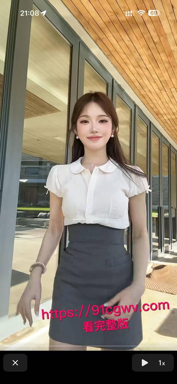 千万粉女网红【一只璐 A Deer】酒店针孔大尺度曝光!不雅照+开房视频流出,反差婊本婊,看完直呼太骚了!-9