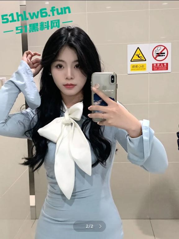 湖北文理学院大二系花【屈佳怡】绝美颜值性感尤物童颜巨乳，骚穴特写自慰视频流出！