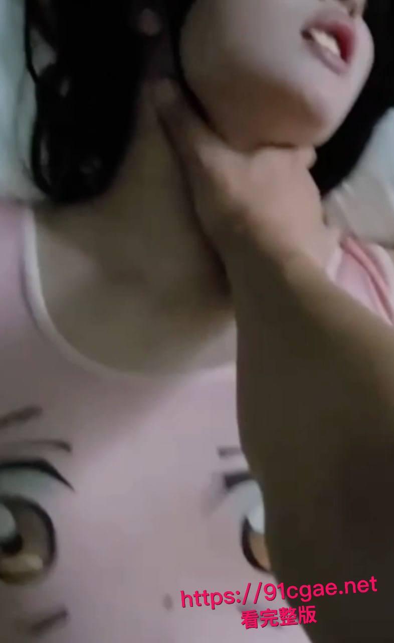 长沙航校清纯校花凌宁彻底社死:白天穿制服上课,晚上水晶棒猛抽粉穴直播打赏破十万,百万流水随便赚!-10