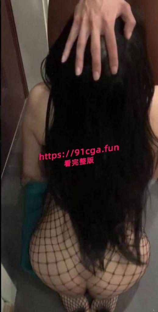 山西太原极品身材美艳少妇，和情人酒店约炮吃鸡不雅视频被曝光