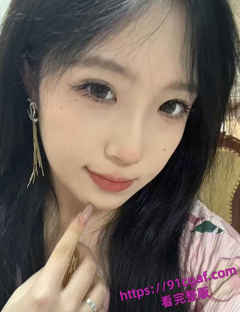 哈尔滨精神小妹王相淼裸贷跑路反骗贷款公司私拍视频被曝光