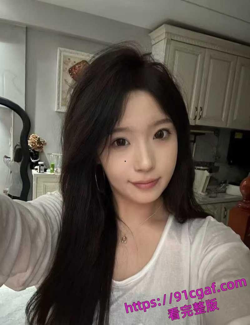 哈尔滨精神小妹王相淼裸贷跑路反骗贷款公司私拍视频被曝光-9