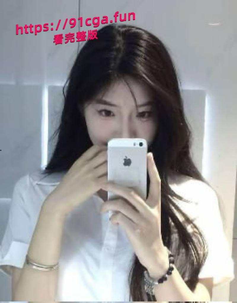 广东茂名人妻方诗琴出轨事件闹得沸沸扬扬，真是骚得没边了！