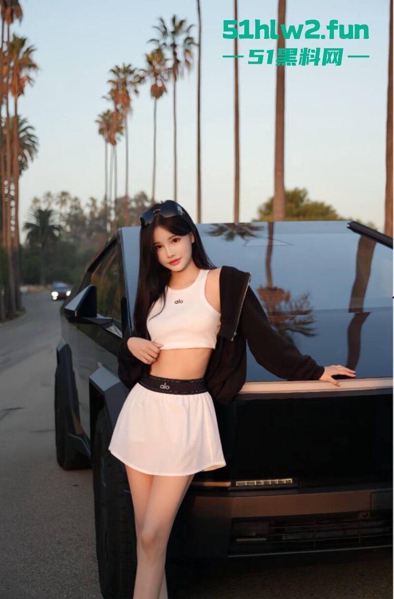 小红书【Chanel】95后UCR女网红竟是外围上岸!天价卖逼费高达5W美金,这逼是镶金边了吗?-13