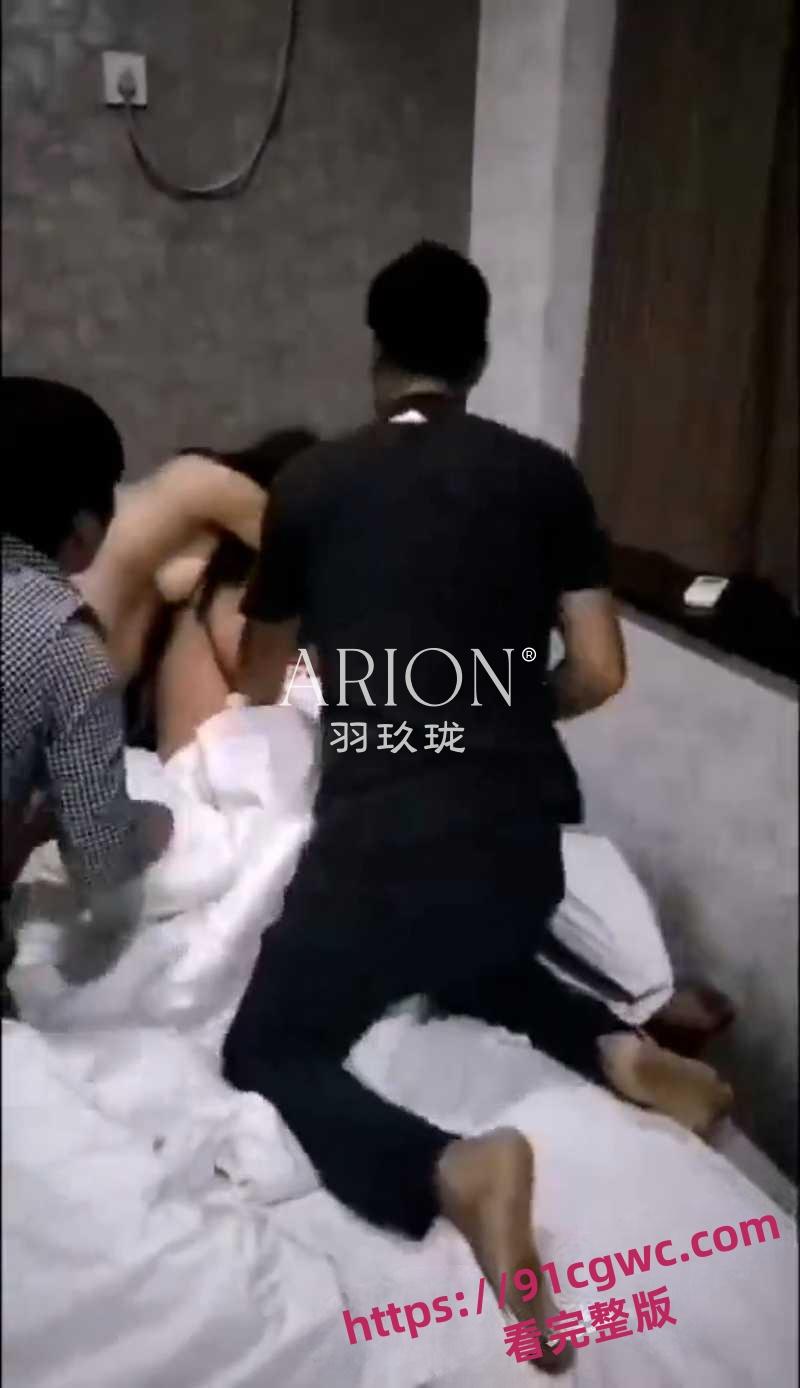 济南宣传部副部长与电视台主持人出轨事件 酒店开房被抓视频全网疯传 上演女主全裸护情人大戏！