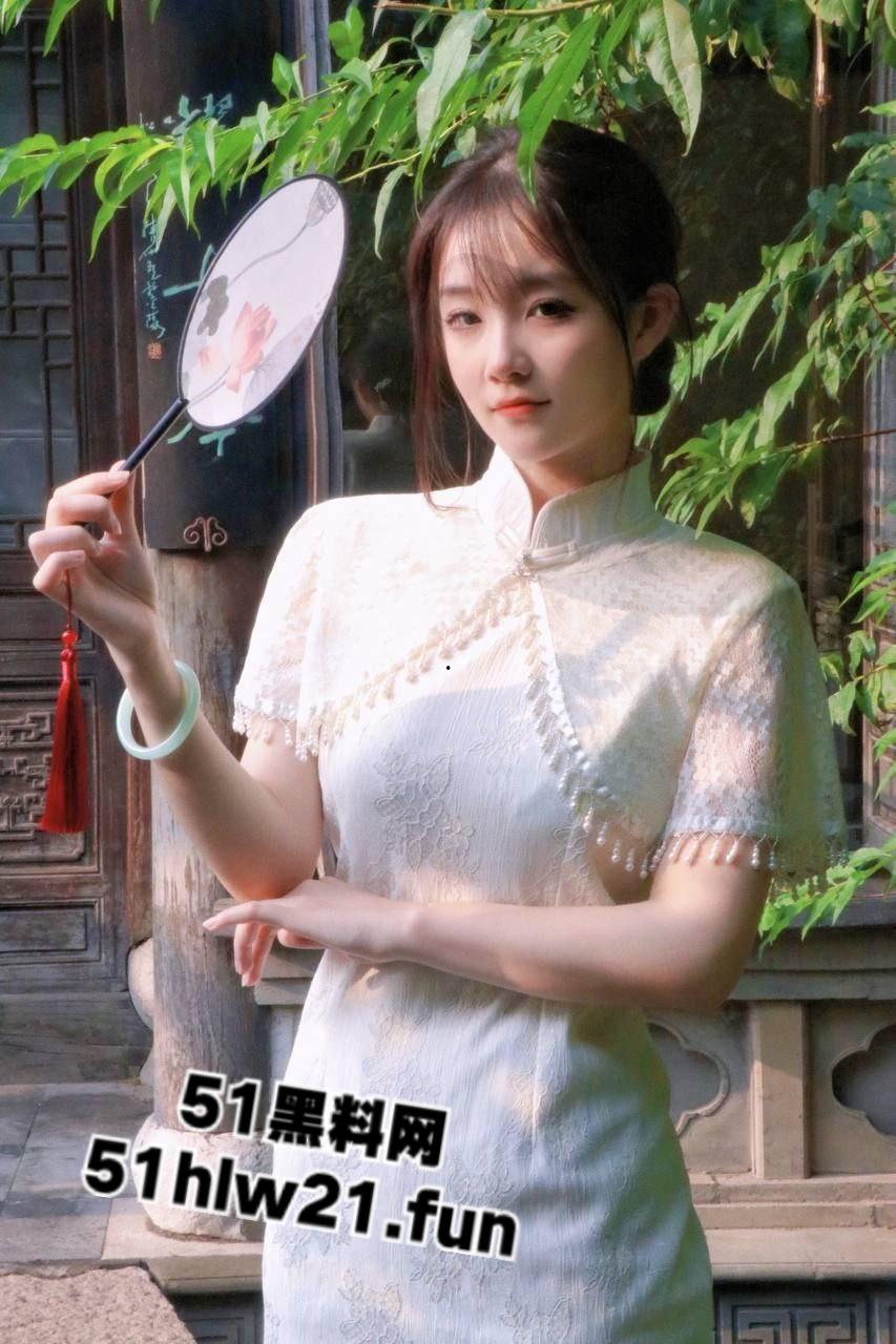 天津科技大学系花【孙媛媛】为了钱爬床富二代，高颜值母狗骑乘大屌做爱求爸爸快操！