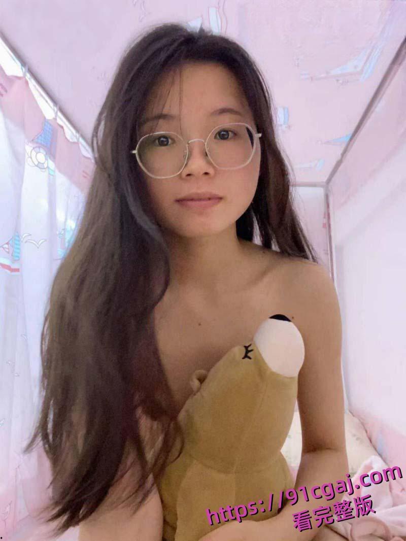 南京财经大学钟伟婷背着男友出轨富二代 被多次内射还为其打胎 露脸口交反差至极！