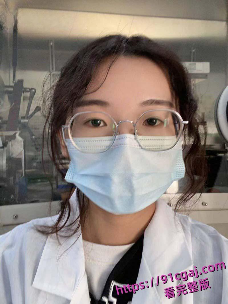 南京财经大学钟伟婷背着男友出轨富二代 被多次内射还为其打胎 露脸口交反差至极!-8