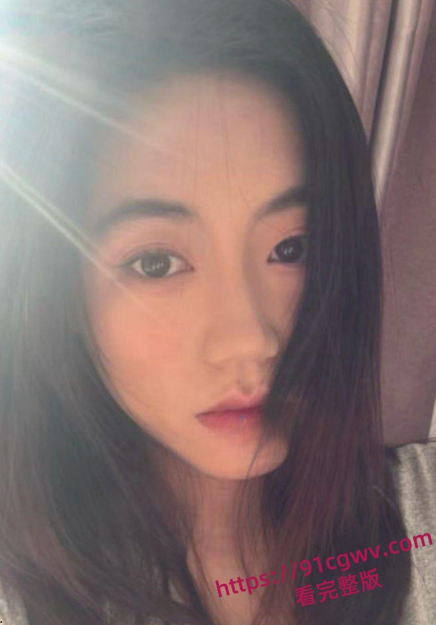 南京清纯女财务『陈琳』被金主包养长达5个月 不雅啪啪视频分享！