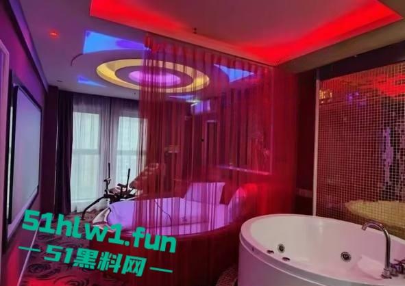 大神探店遇神级洗浴会所! 技师颜值超高种类超级全面真实探店实录各式各样的骚货供你选择。-11