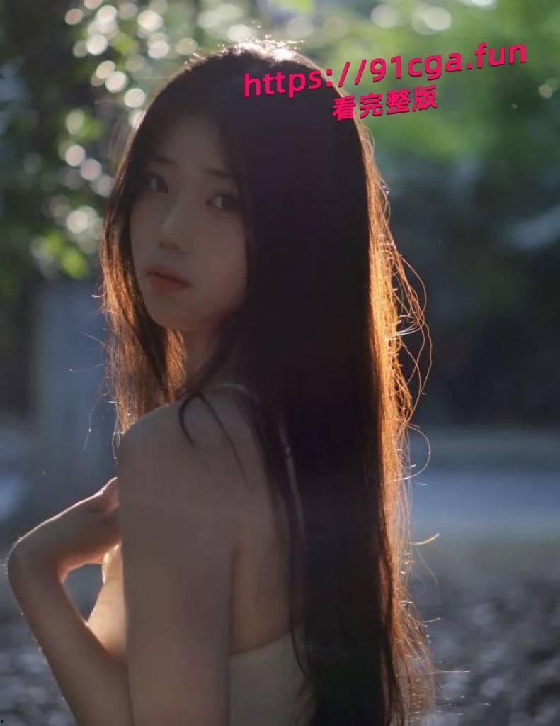 年初网友包养的一个珠海学院的研究生，为了一个月8000块钱的生活费成为了别人的泄愤工具 #包养博士美女