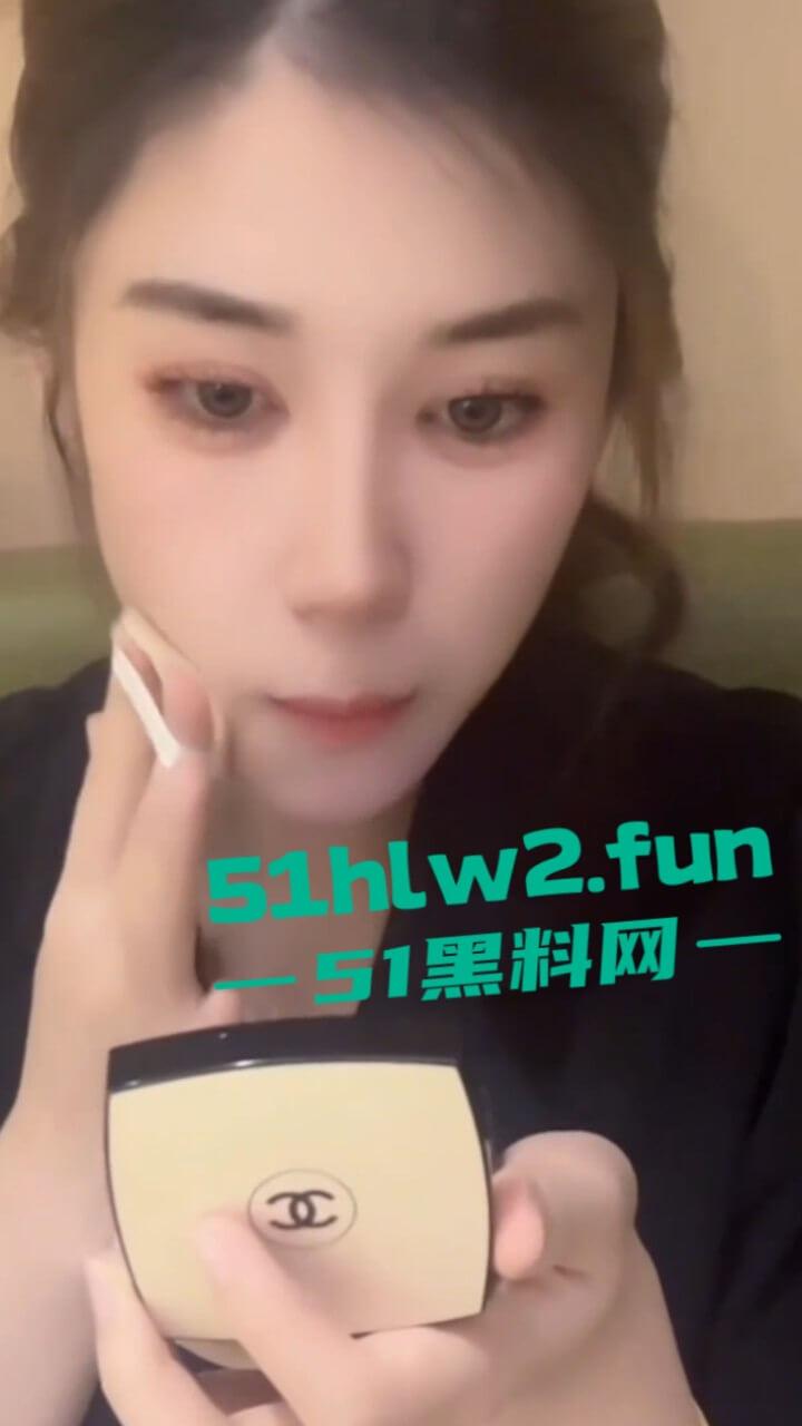 长腿御姐【大美美】模特身材极品少妇，老公离婚后放飞自我到处约炮大哥，网上贩卖自拍视频。-14