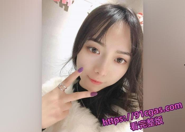 四川传媒极品粉嫩校花 朱姝君 酒吧喝酒被富二代看上带去情趣酒店，出轨视频曝光