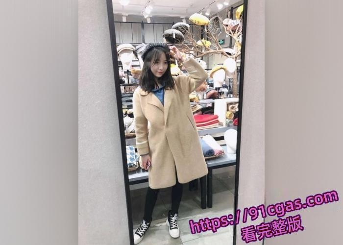 四川传媒极品粉嫩校花 朱姝君 酒吧喝酒被富二代看上带去情趣酒店,出轨视频曝光-5