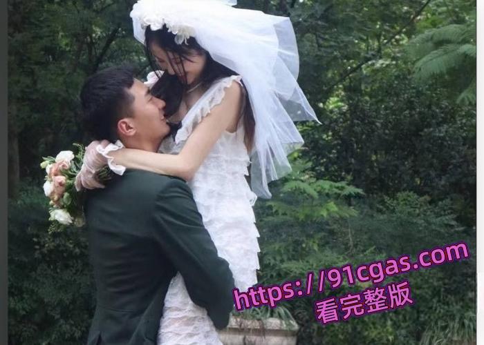 四川一名士官军嫂被曝出轨对象竟是自己的亲姐夫 家属现场抓奸视频曝光！