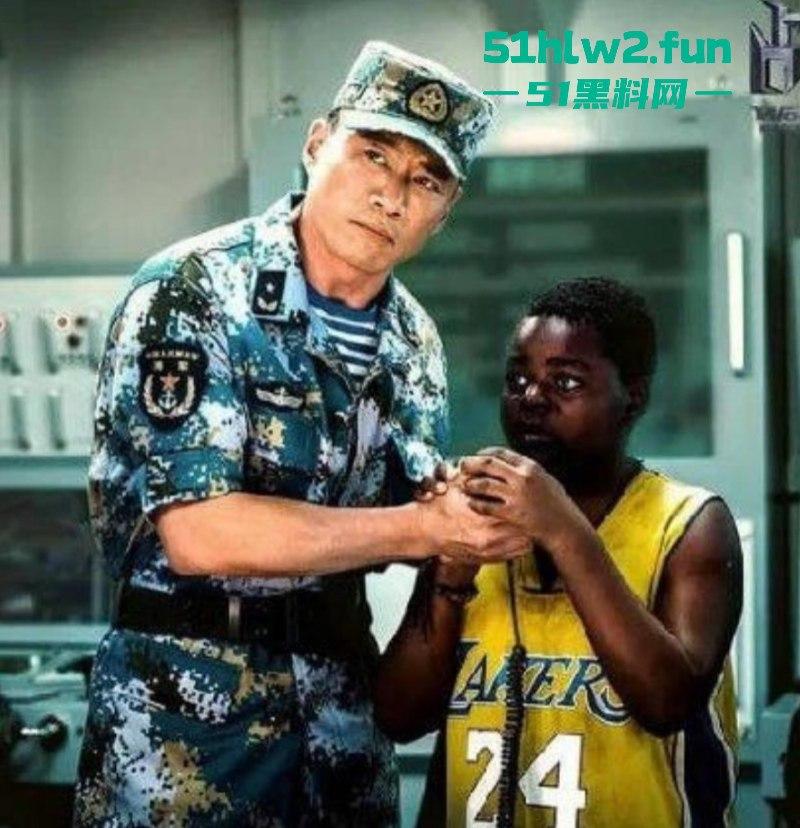 战狼2爆火的卖黄碟【小黑】竟转行干网黄了，网络带货卖伟哥约女神做爱亲自证实伟哥效果！