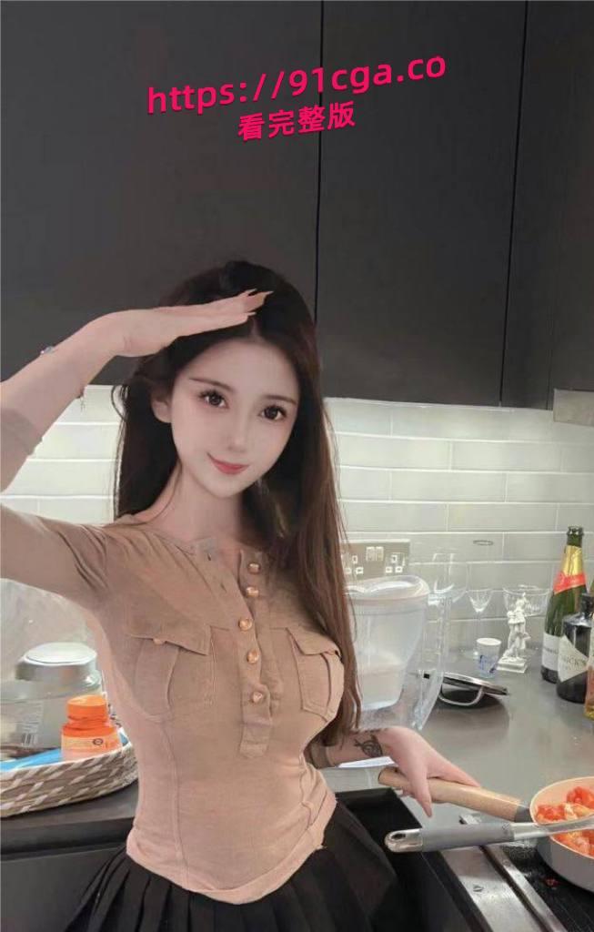 上海浦东极品名媛外围张佳怡，下海卖逼毫无底线，在当地的外围圈可谓是无人不知无人不晓