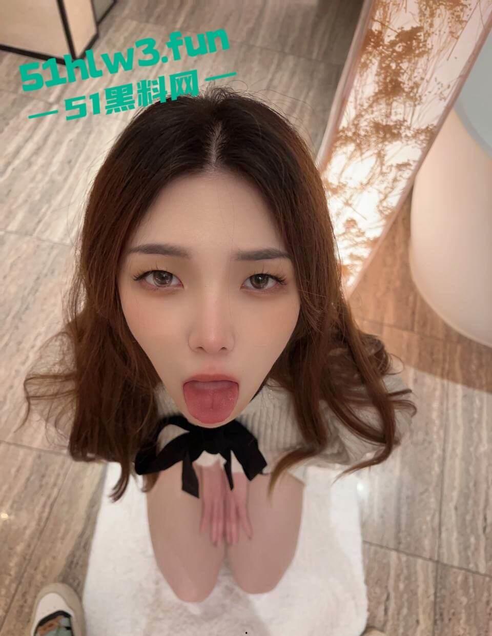 长腿颜值尤物【孙梦瑶】超模身材性感女神,大奶翘臀腿长逆天被主人各种调教私拍视频流出。-7