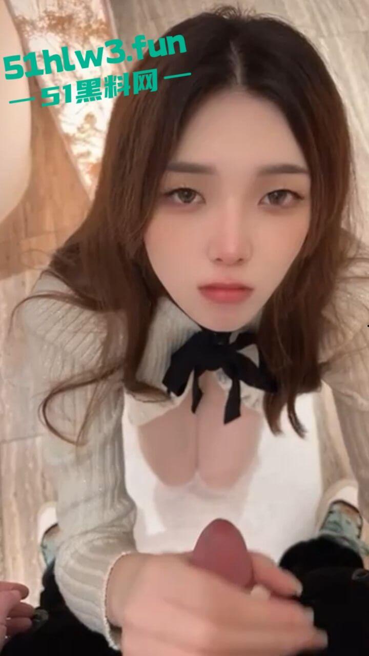 长腿颜值尤物【孙梦瑶】超模身材性感女神,大奶翘臀腿长逆天被主人各种调教私拍视频流出。-9