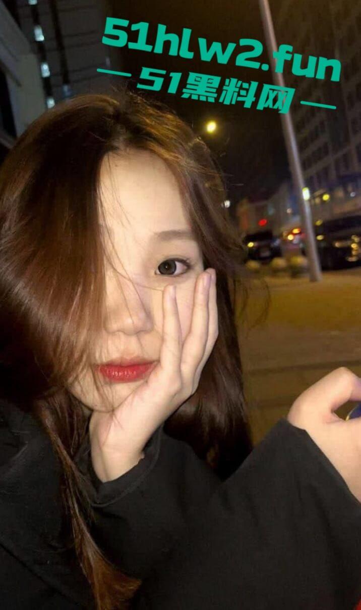 河南职高学生妹【赵娅婷】极品身材性感嫩妹,皮肤白皙巨乳翘臀自慰嫩穴勾引金主被男友曝光。-7