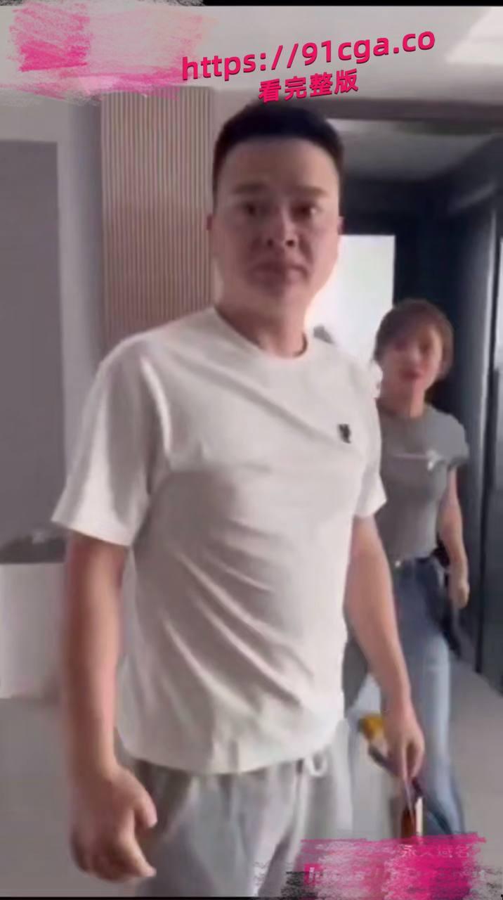 武陟王家二小姐大瓜 出轨小三假离婚证骗局曝光 原配暴打两人视频流出