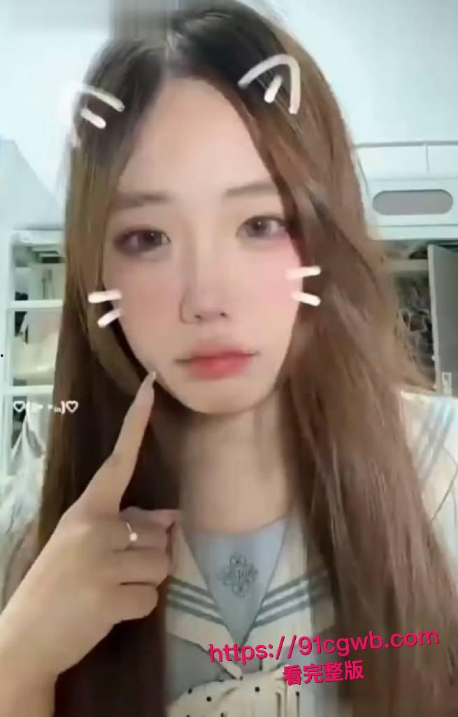 鞍山大学生刘雅惠反差婊炸裂!清纯校花被富二代包养,裸聊摸奶勾引狂野,线下口爆打桩淫叫不断!-7