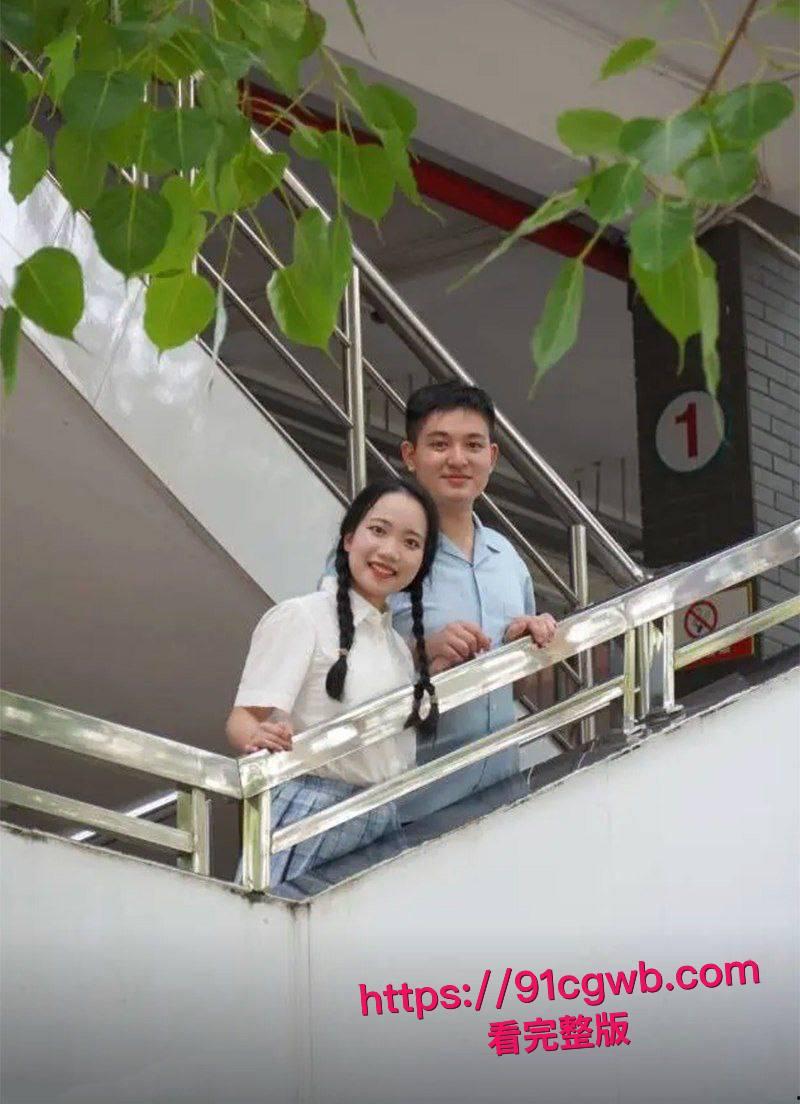 南宁二中星轨大瓜 孙一杨邓开文实名出书恋爱回忆录 知三当三暧昧出轨 教室故地重游复刻当年接吻做爱！