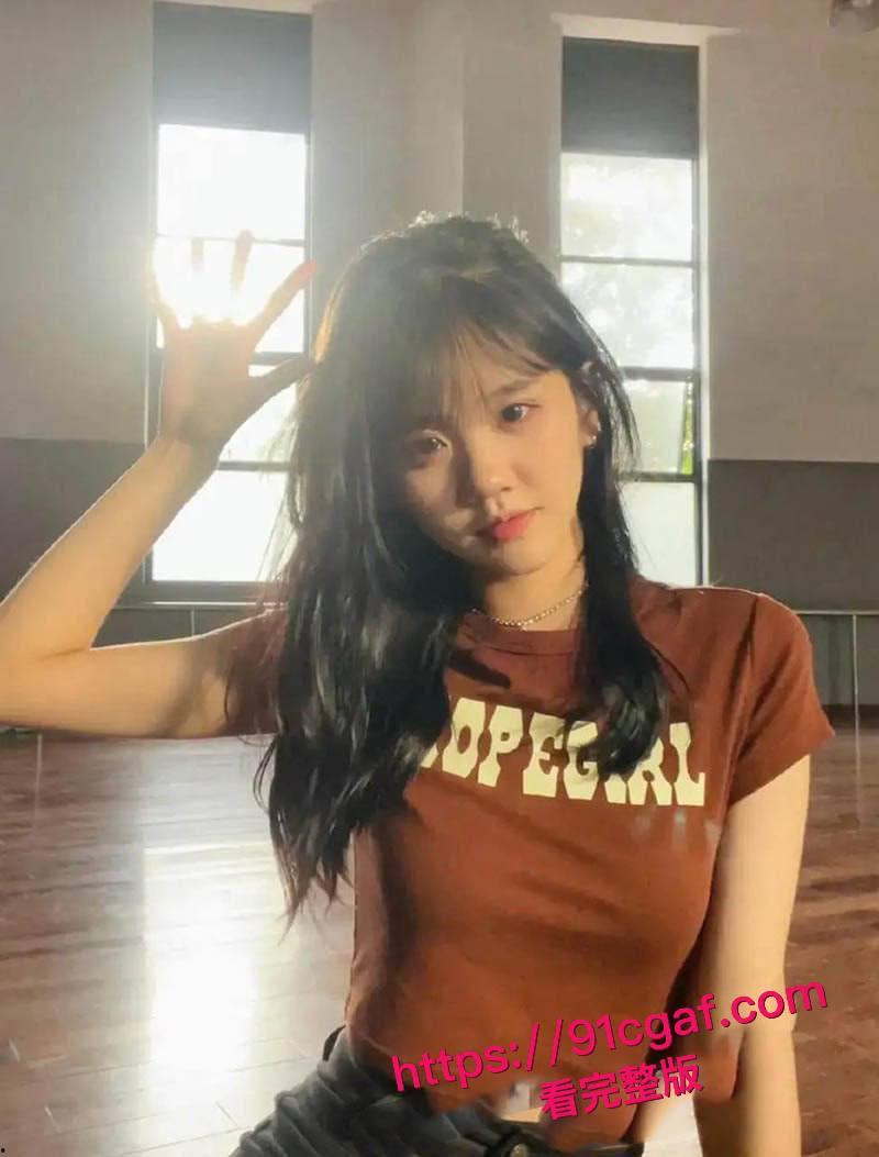 抖音1800W女网红 井川里予 深陷舆论风波 早期跟男友的性爱视频流出！